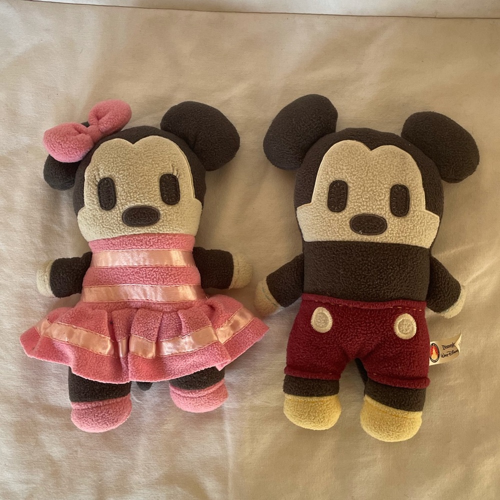 Mickey Mouse and Minnie Mouse pookalooz set